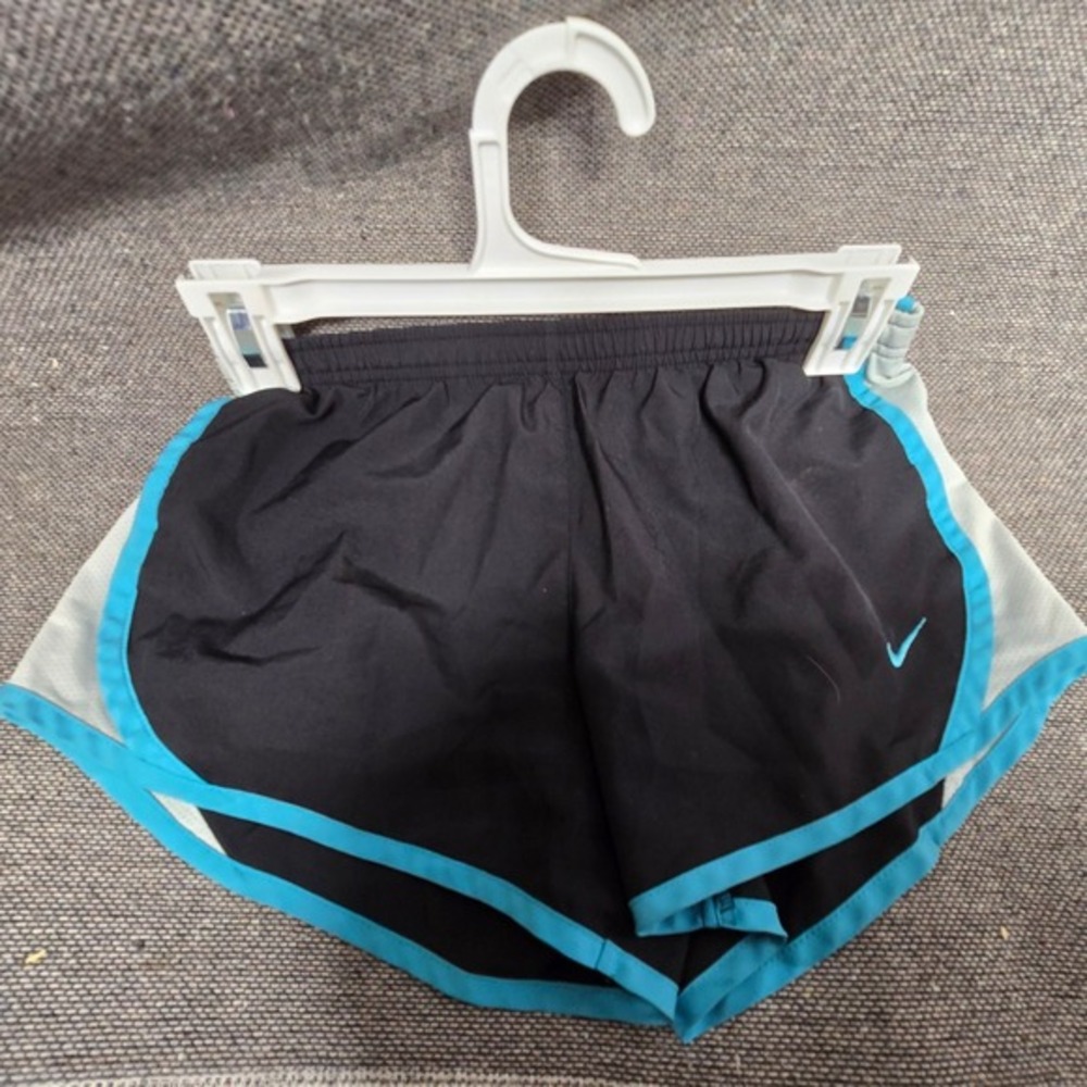 Nike Dri-FIT Kids Running Shorts Black Grey Teal Athletic Gym Size Medium M